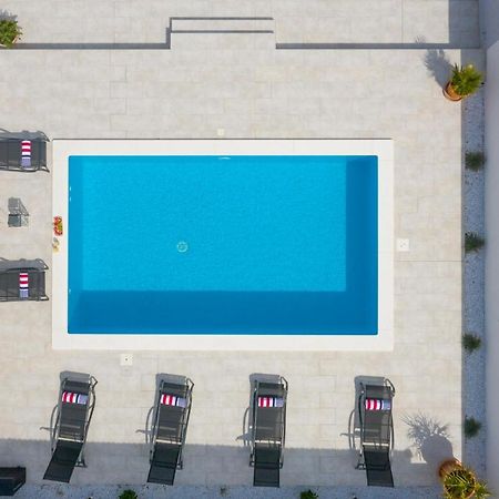 Villa Sunshine 罗戈兹尼察 外观 照片