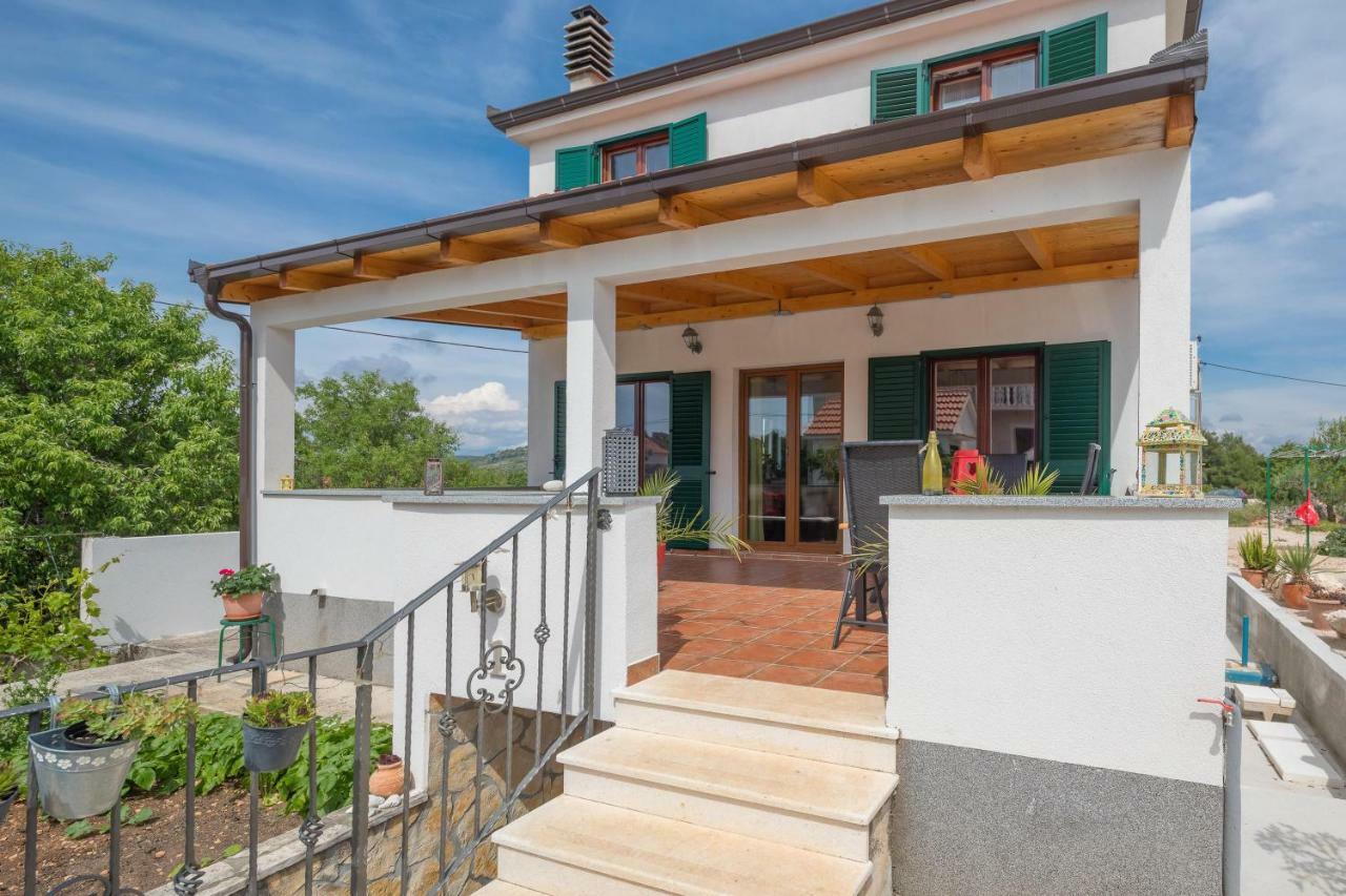 Villa Sunshine 罗戈兹尼察 外观 照片